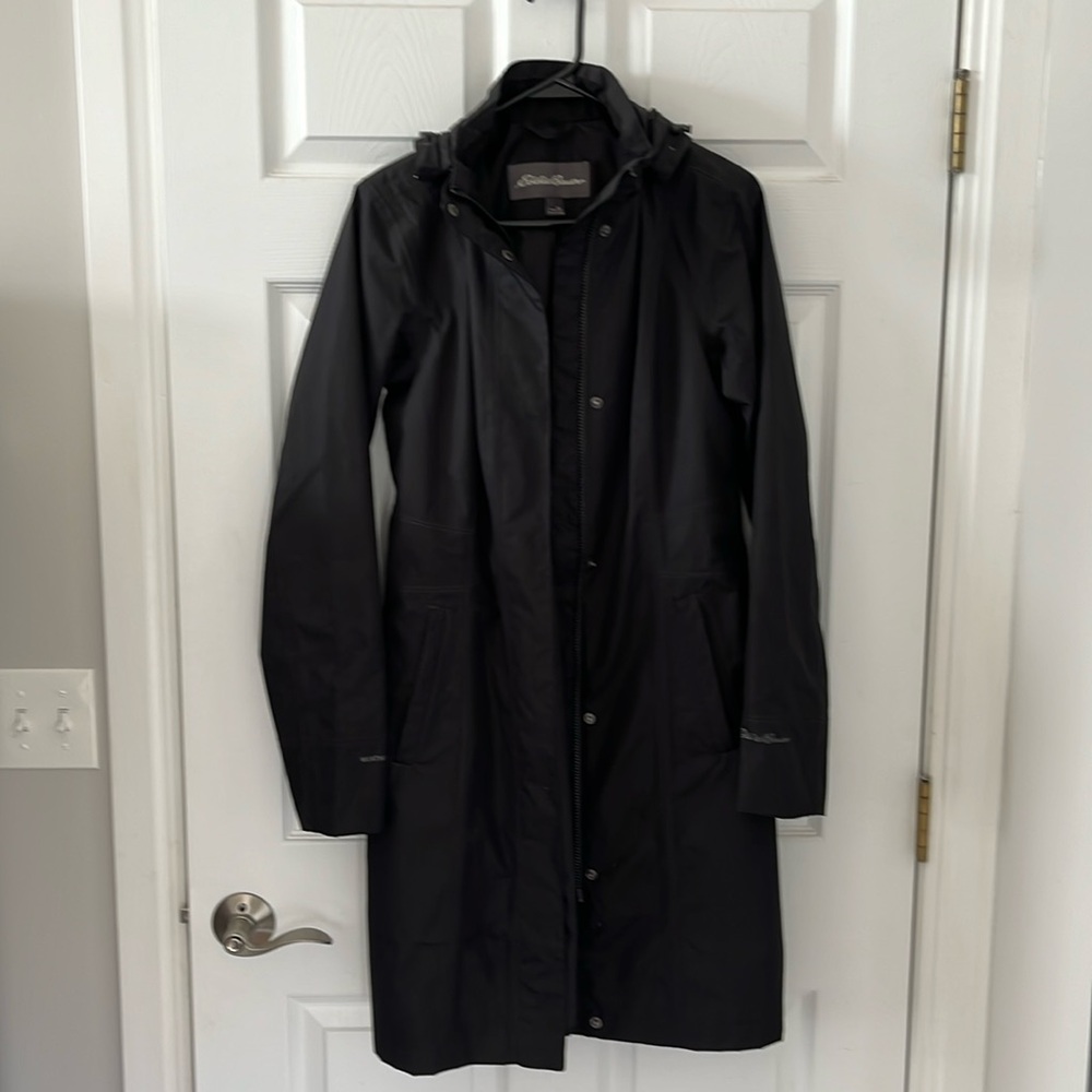 Eddie Bauer Women’s Girl on the Go Trench Raincoat
